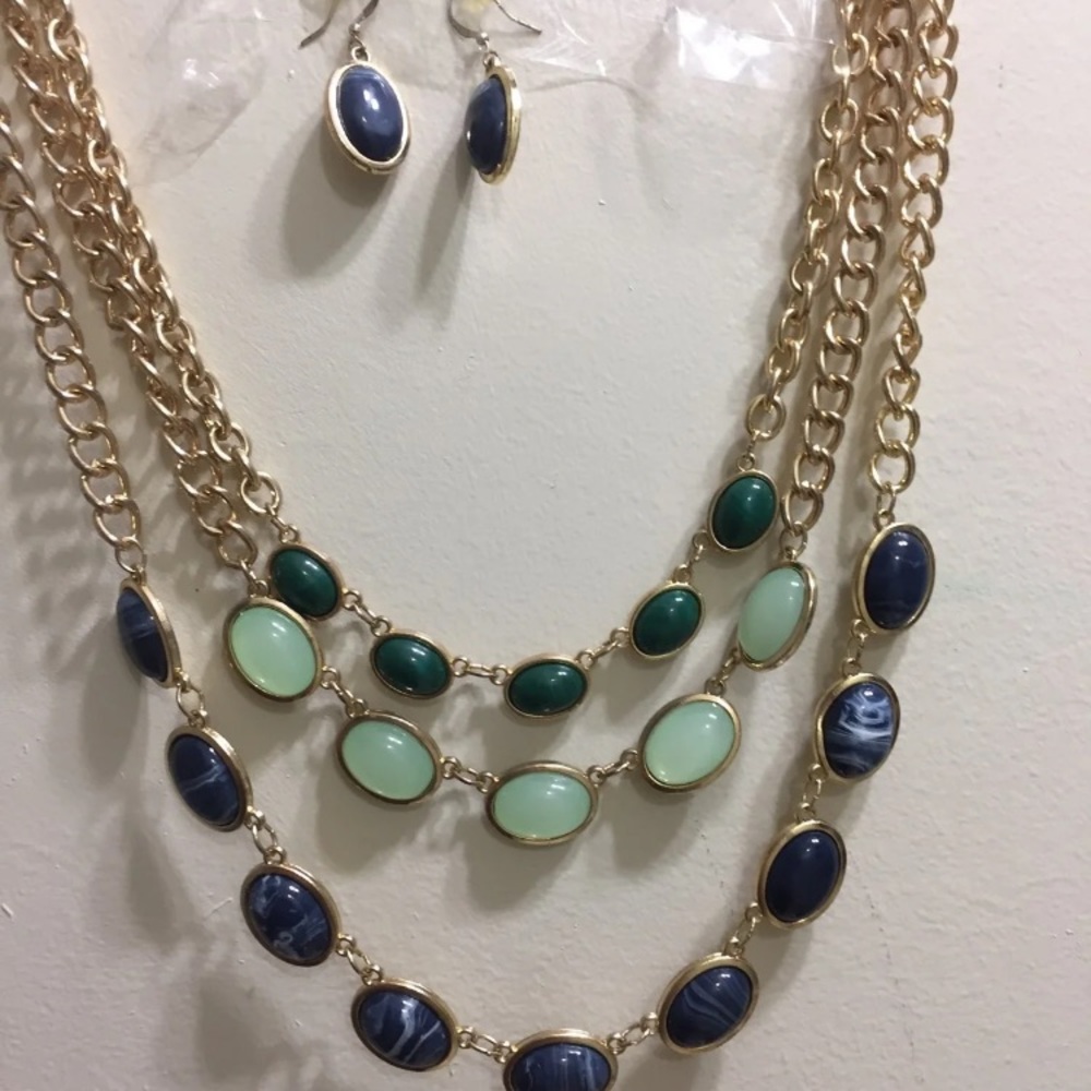 3 layers necklace set new without tags